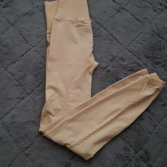 Free People Good Karma Leggings XS/S NWOT - Picture 4 of 7